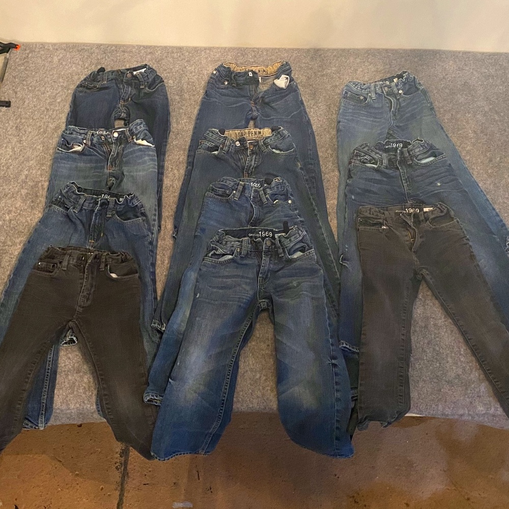 11 Pairs Of Size 6 Regular Gap Kids Jeans Lot